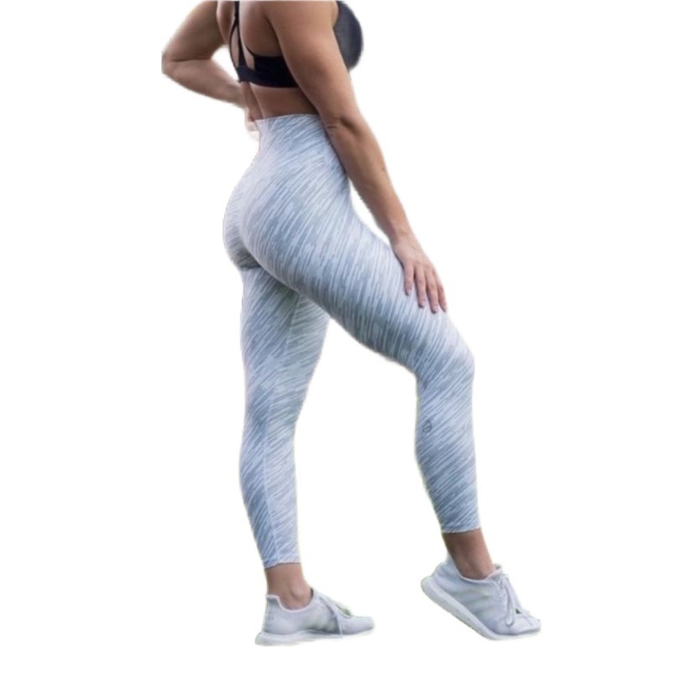 P'tula Desa’ree White With Black Detail Leggings Size M NWT